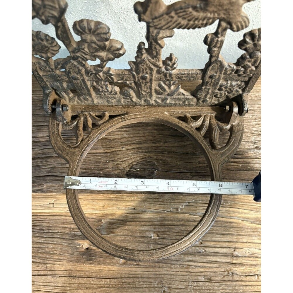 Welcome Cast Iron Garden Wall Mounted Plant Hanger Used - Picture 7 of 8